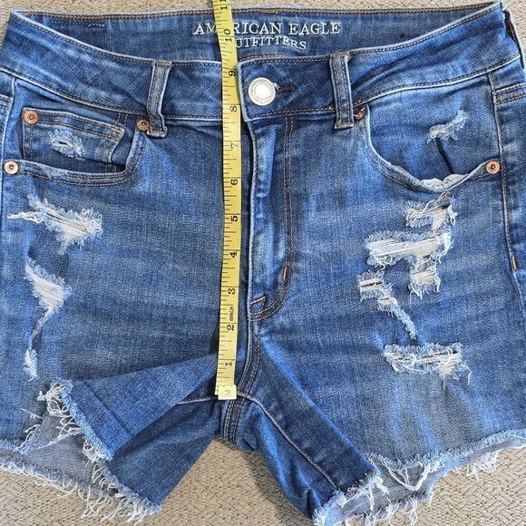 American Eagle Hi Rise Shortie Super Stretch Distressed Jean Shorts - Size 10 - Picture 9 of 12